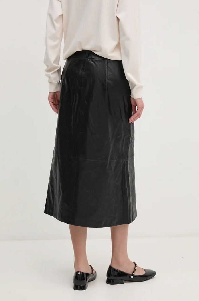 Krilo Dkny D2G4A111 črna AW24