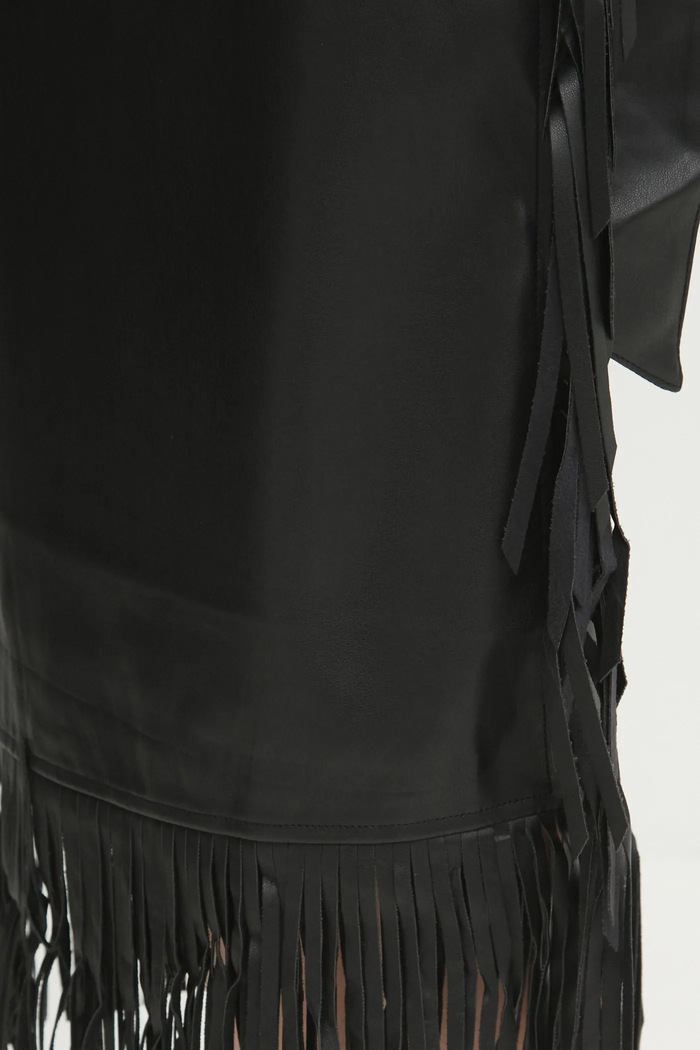 Kožená sukňa Never Fully Dressed Vegan Leather Fringe Jaspre čierna NFDSK573