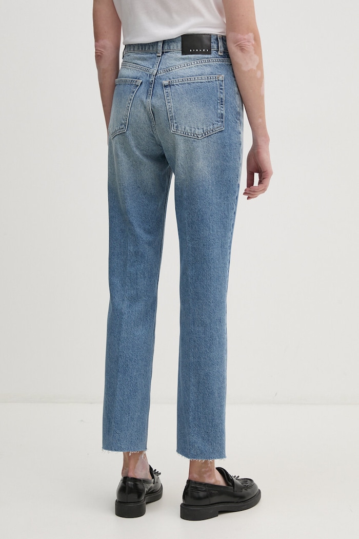 Odzież Sisley jeansy 43WTLE03M niebieski