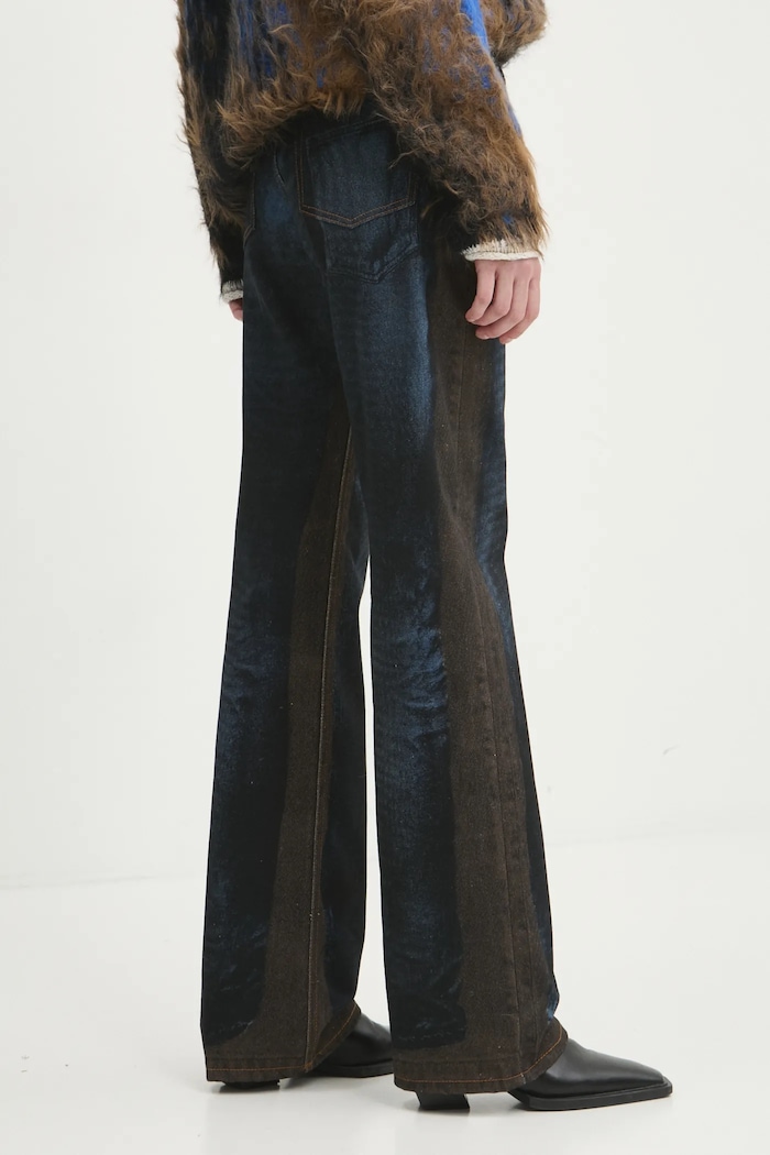 Kavbojke Y/Project YP TROMPE L'OEIL JEANS Prijazno od planeta mornarsko modra 207PA019