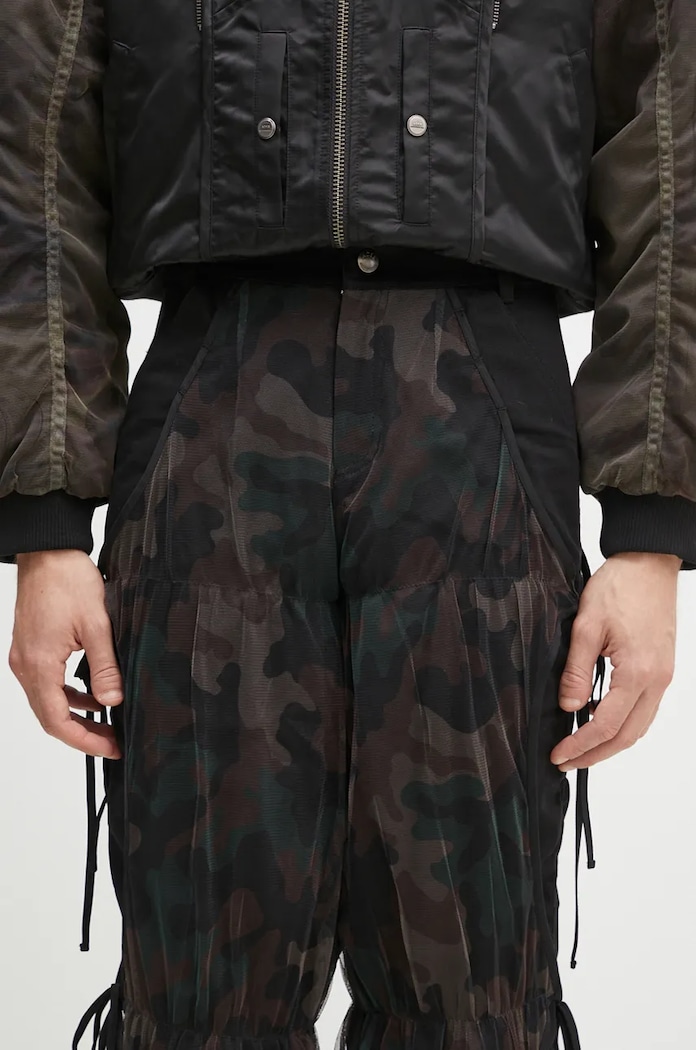 Andersson Bell pantaloni Camouflage Mesh Layered Tying Pants nero apa767w