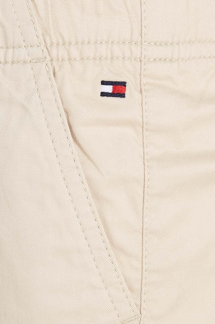 Dětské kalhoty Tommy Hilfiger SKATER CHINO PANT béžová KB0KB09146.9BYH