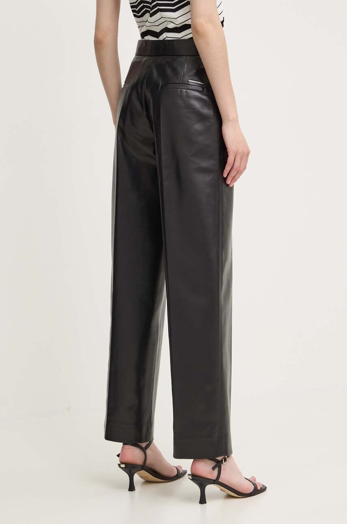 Odzież Calvin Klein spodnie K20K207083 czarny