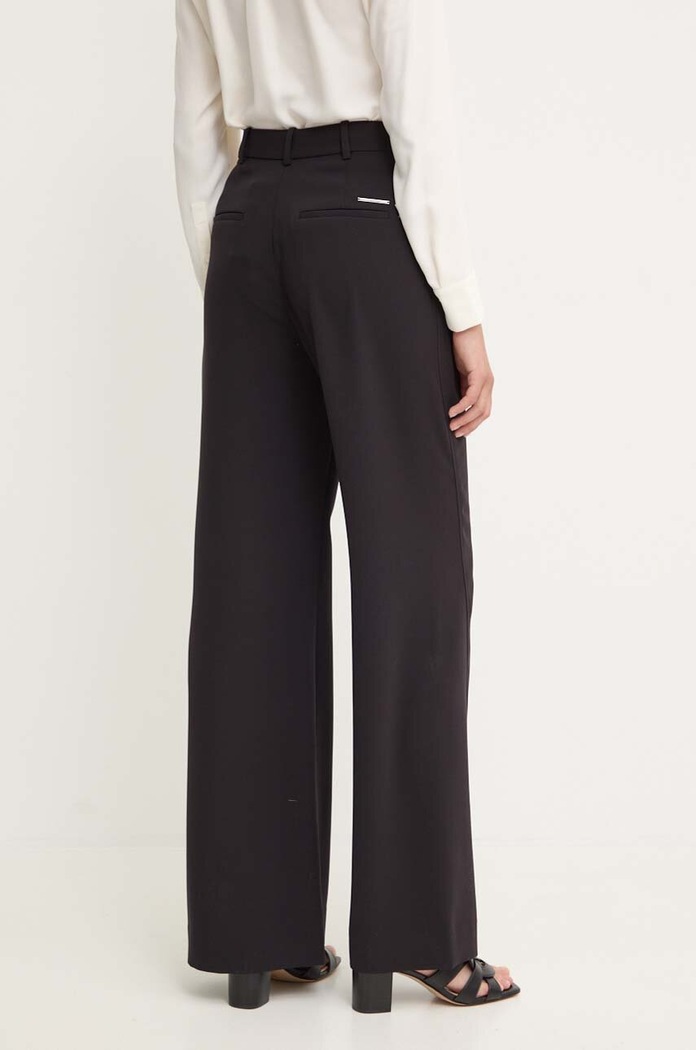 Odzież Calvin Klein Spodnie K20K207155 czarny