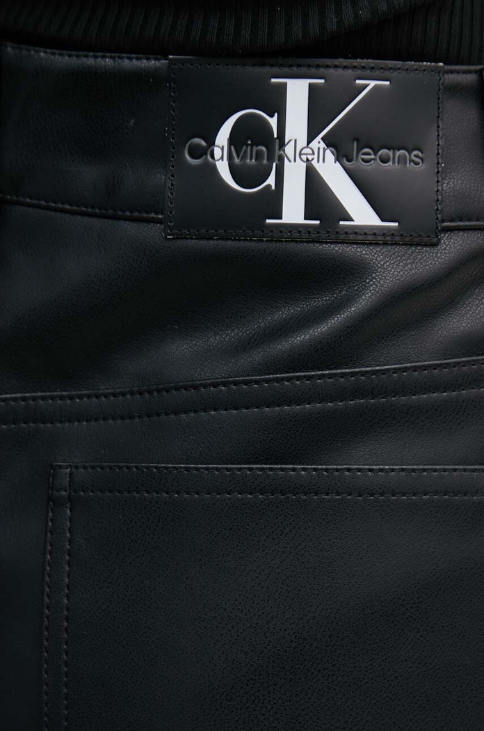 Παντελόνι Calvin Klein Jeans μαύρο J20J223548