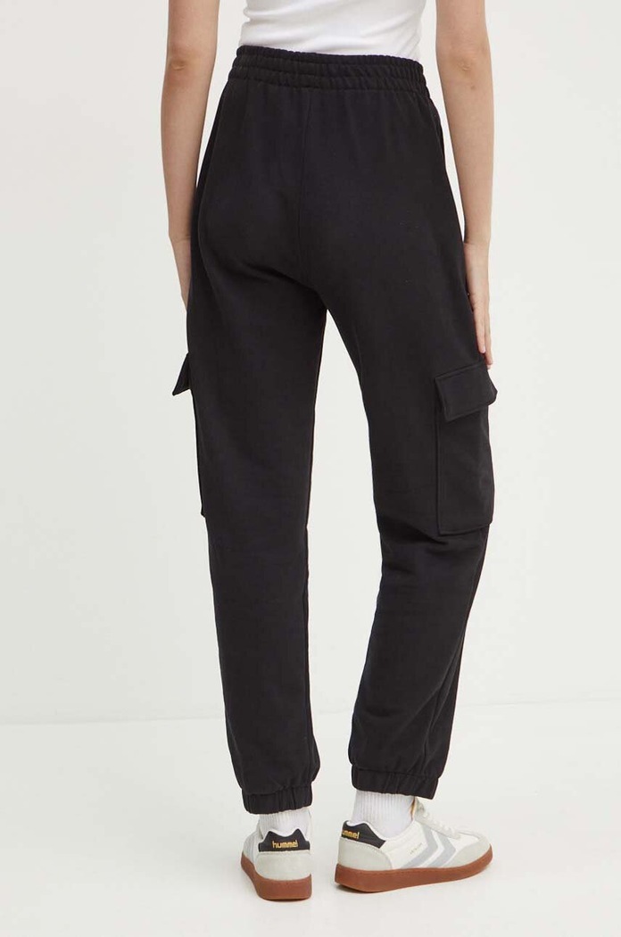 Odzież Calvin Klein Jeans spodnie dresowe bawełniane J20J223589 czarny