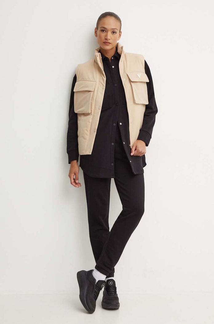 Bavlněné tepláky Guess RGINE V4YB11.KC6W1 černá AW24