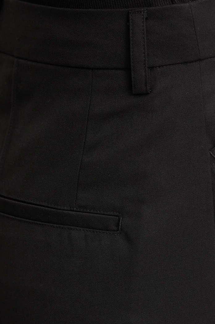 Remain spodnie z domieszką wełny Slim Suiting Pants czarny 501907100