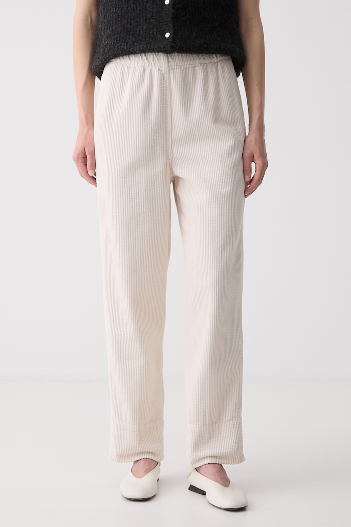 American Vintage pantaloni pentru femei din catifea reiată drept bej PADO137H24