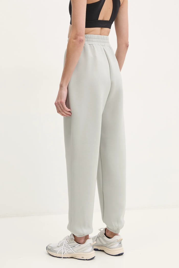Oblečení Tepláky Guess CECILIA V4BB13.K7UW2 šedá