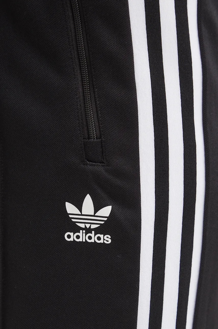 adidas Originals spodnie dresowe Beckenbauer Classic czarny IW3171