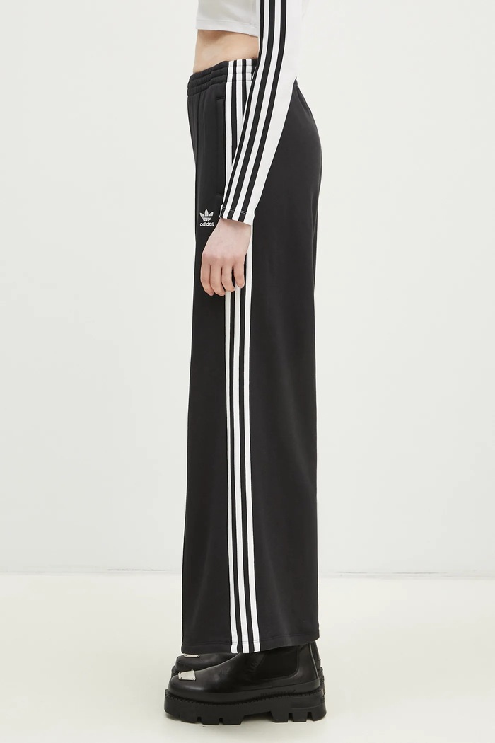 adidas Originals Спортен панталон adidas Originals Adicolor IY7255 черен SS25