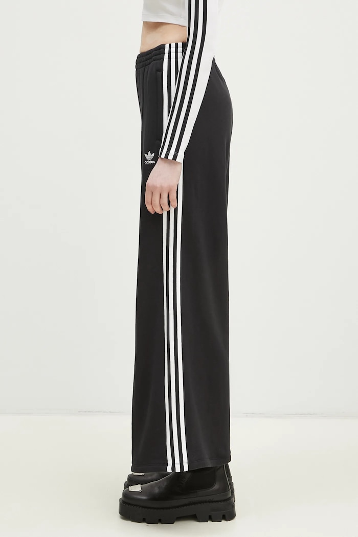 adidas Originals Спортен панталон adidas Originals Adicolor IY7255 черен SS25