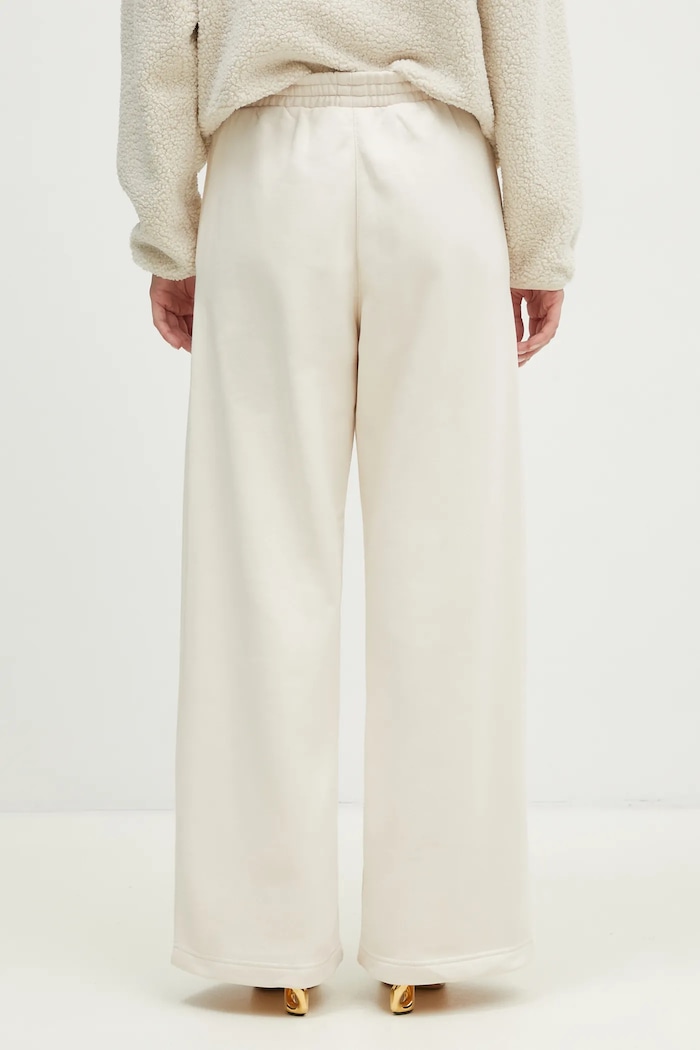 Clothing adidas Originals joggers Femme Galore Wideleg Fleece Pants JN3027 beige