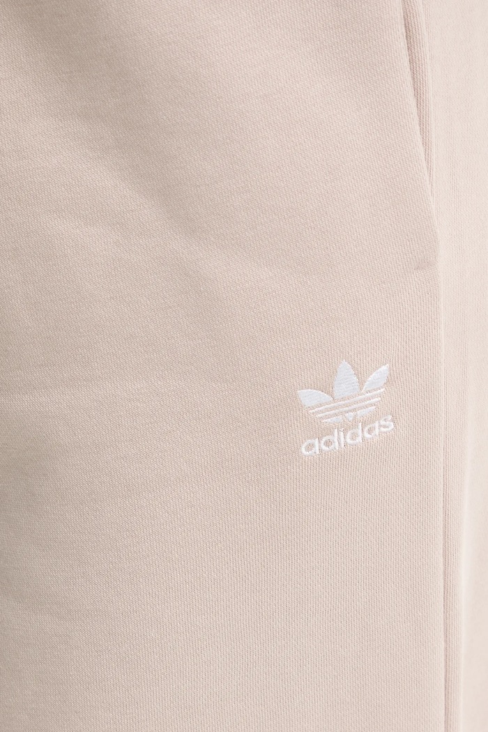 Spodnji del trenirke adidas Originals Femme Galore Wideleg Fleece Pants bež JN3029