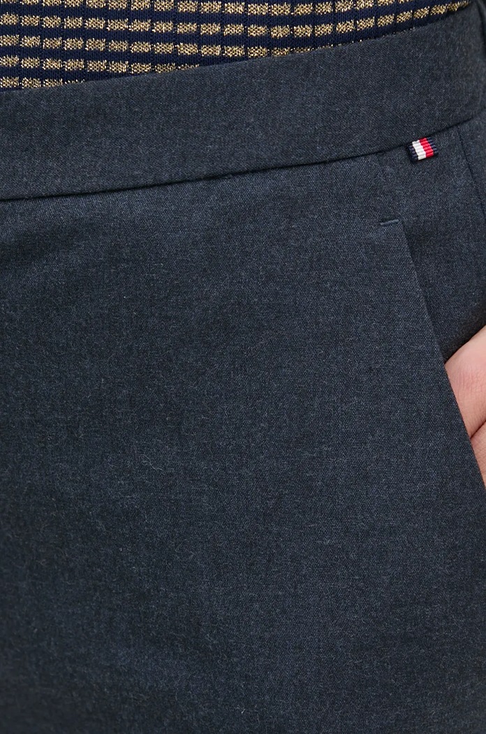 Hlače Tommy Hilfiger mornarsko plava WW0WW42951
