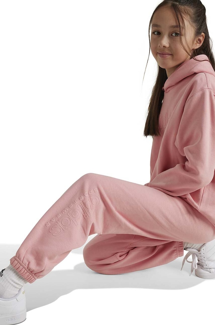 Dětské tepláky adidas J SZN GFX PANT IV7111
