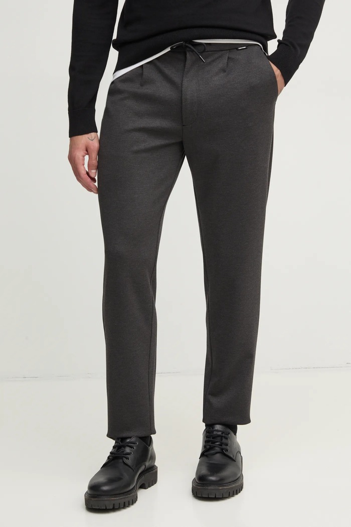Kalhoty Calvin Klein pletenina šedá K10K113648