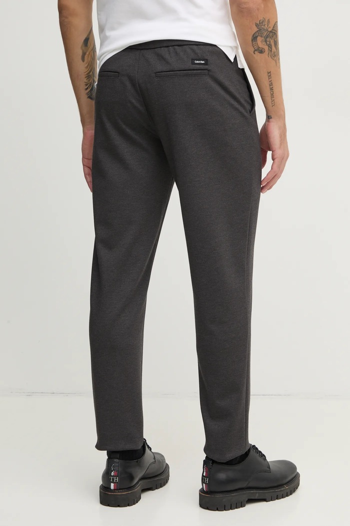 Oblečení Kalhoty Calvin Klein K10K113648 šedá