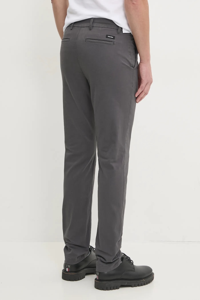 Ruházat Calvin Klein nadrág K10K113696 szürke