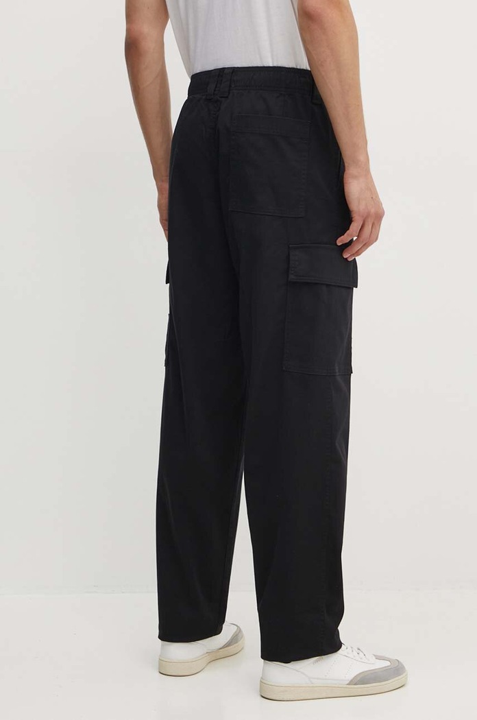 Oblečenie Nohavice Calvin Klein Jeans J30J326829 čierna
