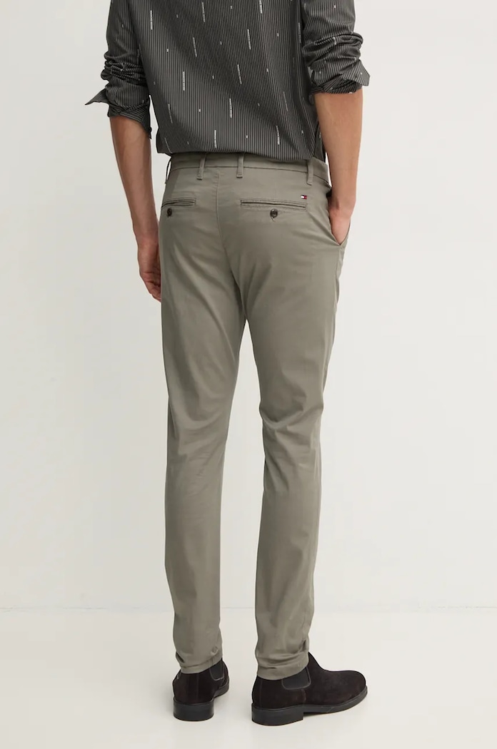 Odzież Tommy Hilfiger spodnie MW0MW35638 szary