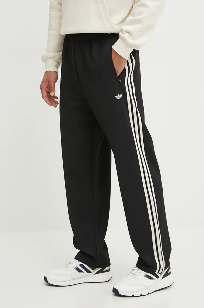Donji dio trenirke adidas Originals Trackpant natpis crna JN5976