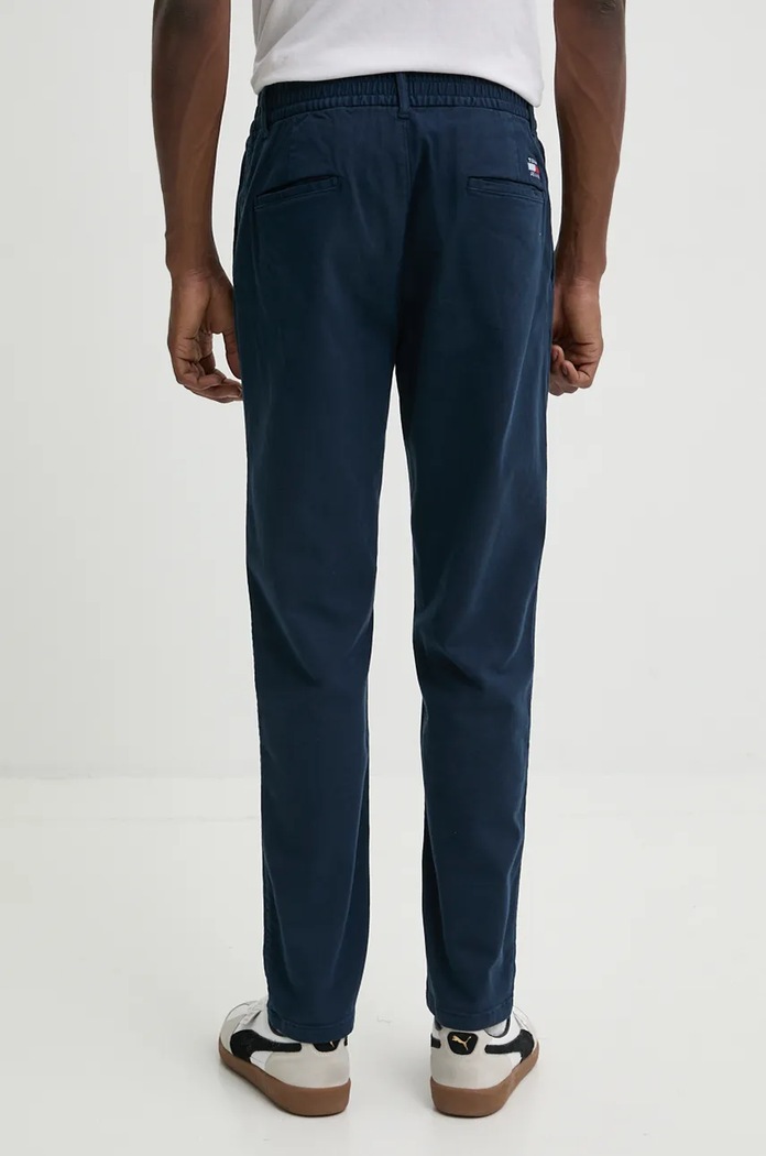 Odzież Tommy Jeans Spodnie DM0DM20693 granatowy