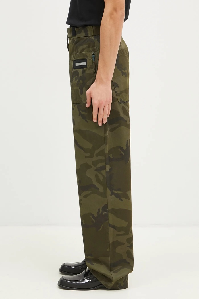 Bavlnené nohavice Aries Camo Walking Trouser AR3111102 zelená AW24