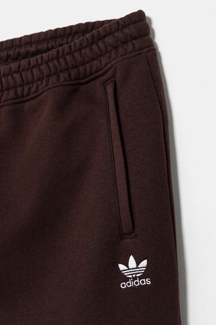 Odzież adidas Originals spodnie dresowe IY7364 brązowy