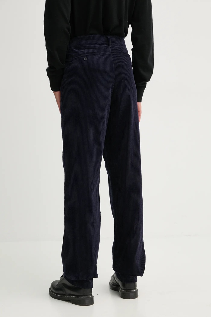 Îmbrăcăminte Études Studio pantaloni de catifea cord H24MMTRO463 bleumarin