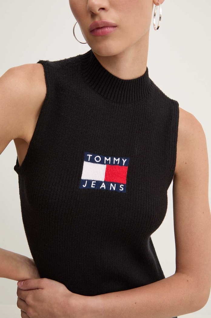 Šaty Tommy Jeans černá DW0DW18607