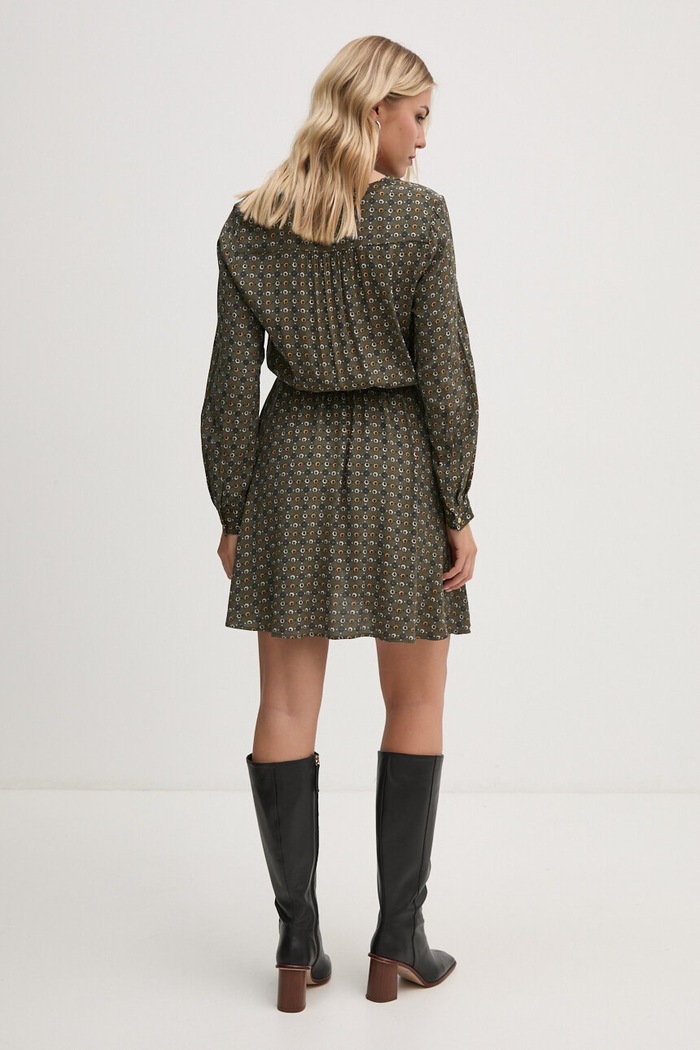 Odzież Pepe Jeans sukienka PERNICIA PL953622 zielony
