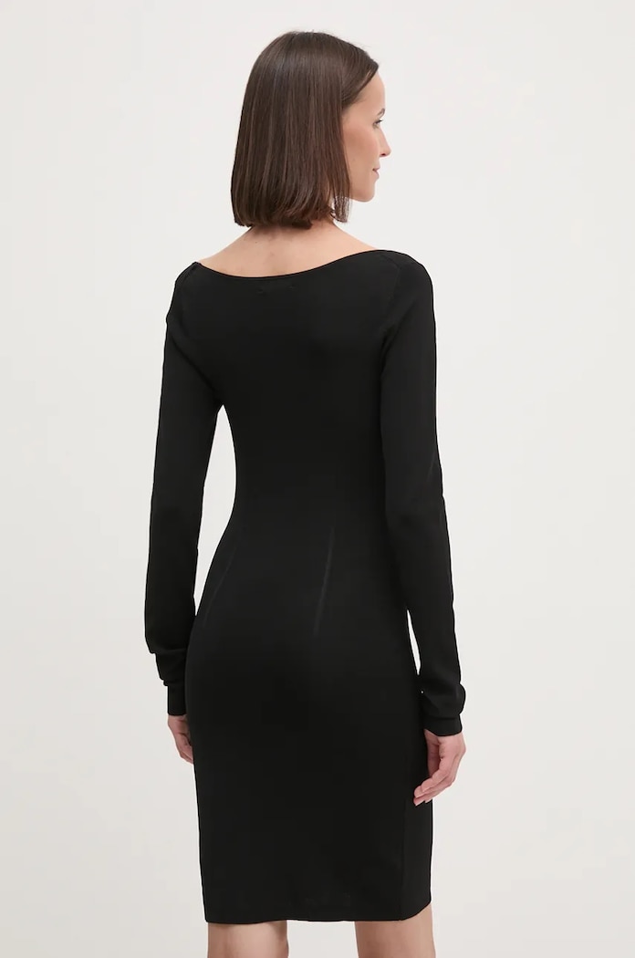 Oblečení Šaty Calvin Klein Jeans J20J224158 černá