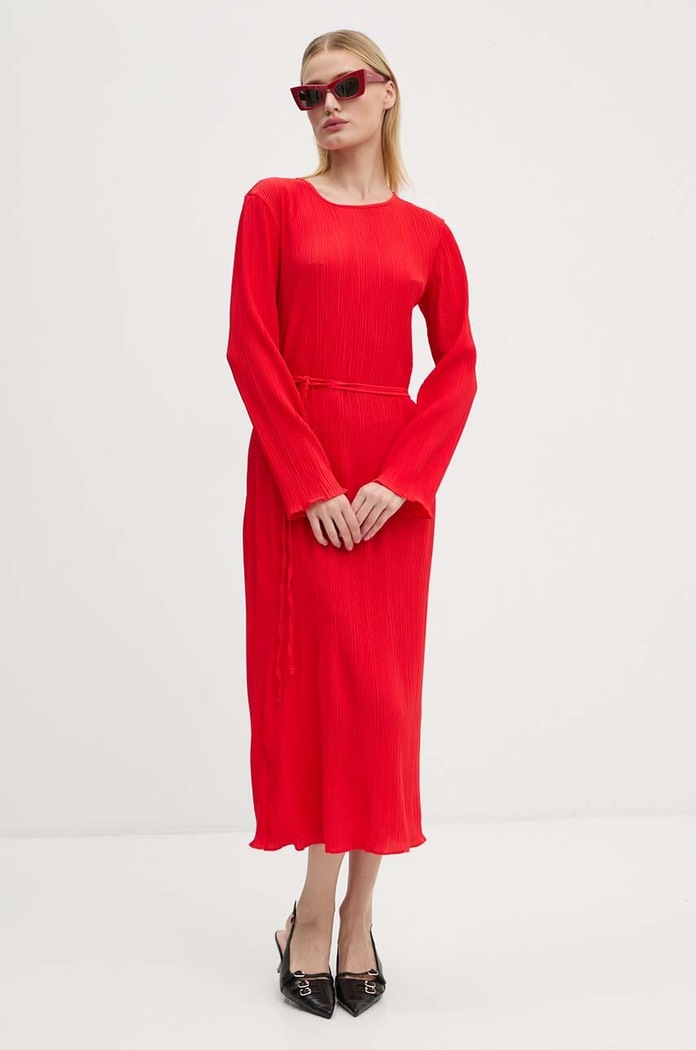 Рокля Never Fully Dressed Red Gaia Plisse NFDDR1549 червен AW24