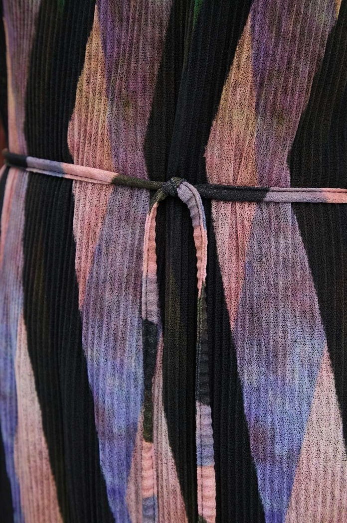 Šaty Never Fully Dressed Purple Zig Zag Gaia Plisse NFDDR1515