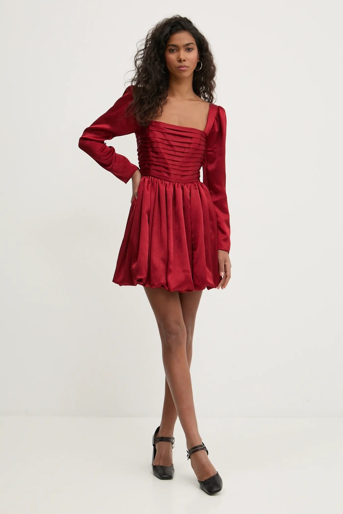 Рокля Abercrombie & Fitch KI159.5085.501 червен AW24