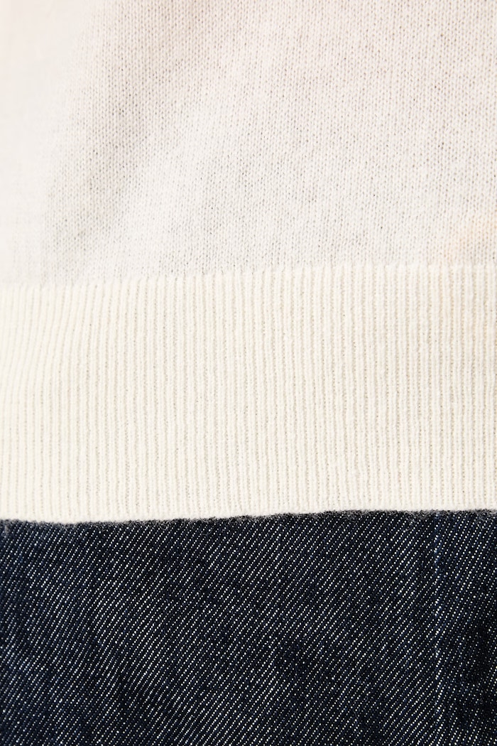 Sweter damski kaszmirowy United Colors of Benetton beżowy 1033D107P