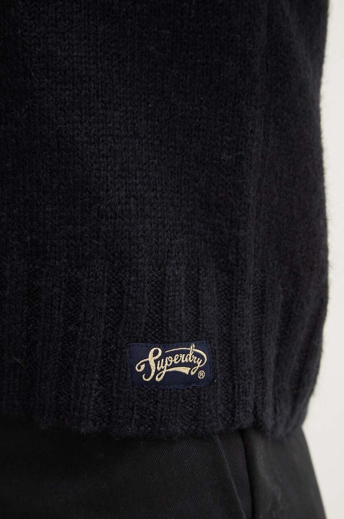 Svetr z vlněné směsi Superdry W6110567A.THG černá