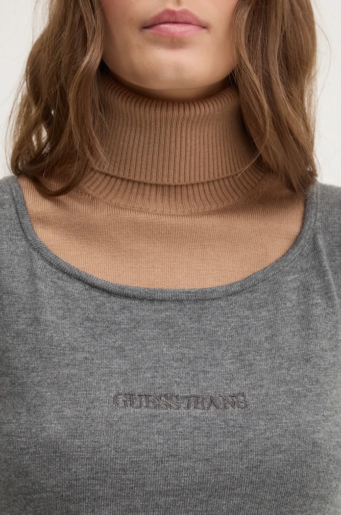 Top s prímesou hodvábu Guess Jeans W4BR17.Z3HO2 sivá
