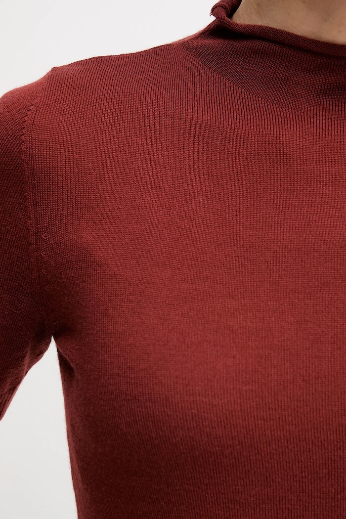Sisley sweter z dodatkiem wełny 11BAM105P czerwony
