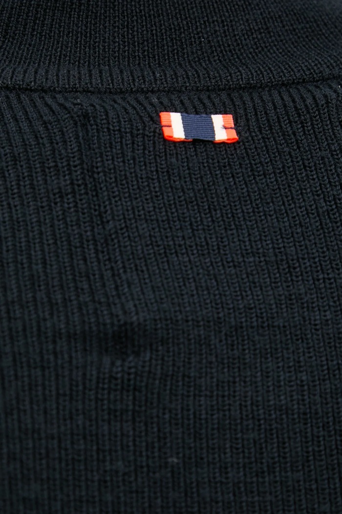 Superdry gyapjú pulóver M6110616A.02A fekete