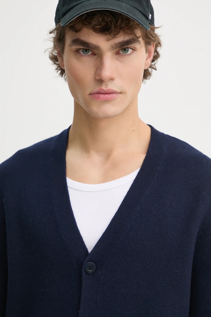A.P.C. woolen cardigan kenny navy WVBDK.H22305