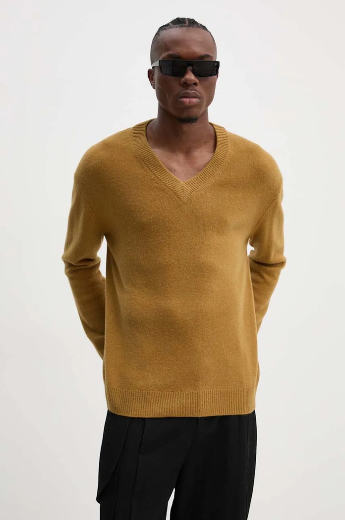 Vuneni pulover A.P.C. pull dany bez uzorka zlatna WYAAD.M23380