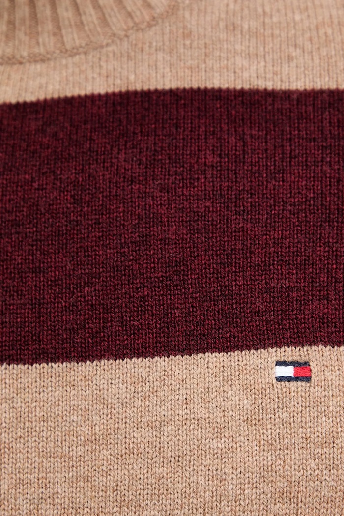 Πουλόβερ Tommy Hilfiger MW0MW36535 καφέ