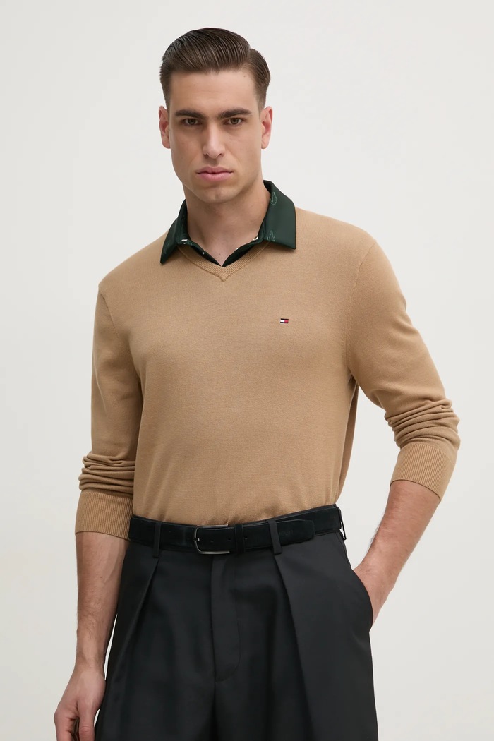Tommy Hilfiger pulover moški bombažen Tanka rjava MW0MW14745