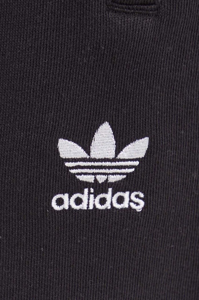 Βαμβακερό σορτσάκι adidas Originals μαύρο IY8520
