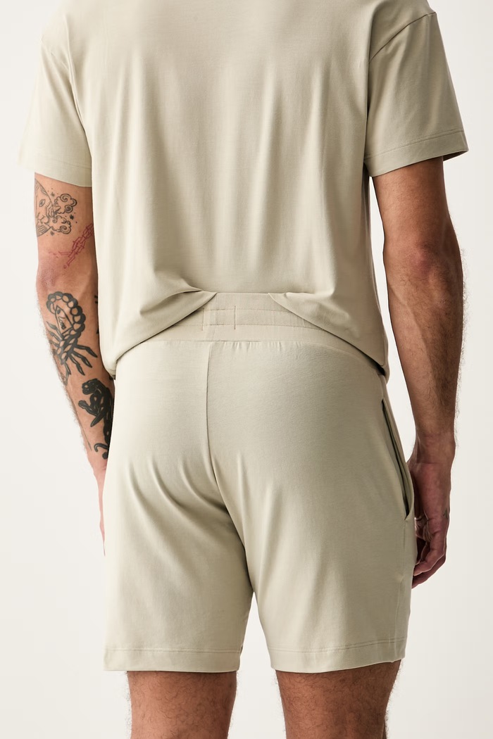 Oblečenie HUGO pyžamové šortky pánske s bavlnou Laze Shorts CW 50525247 béžová