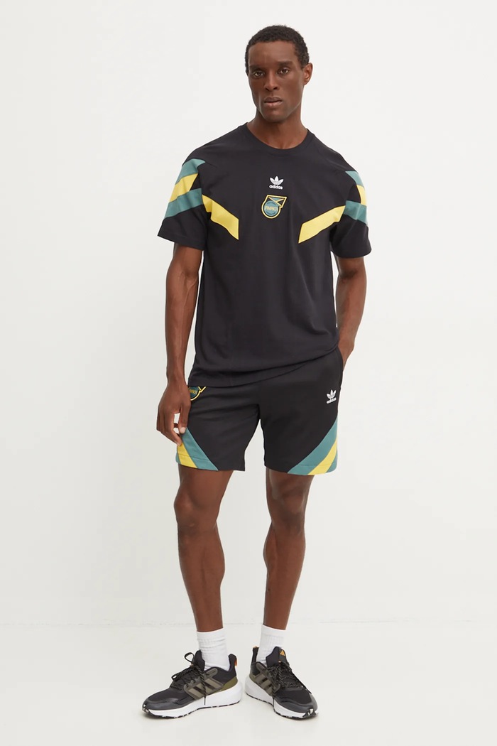 Kratke hlače adidas Originals IN5569 črna AW24