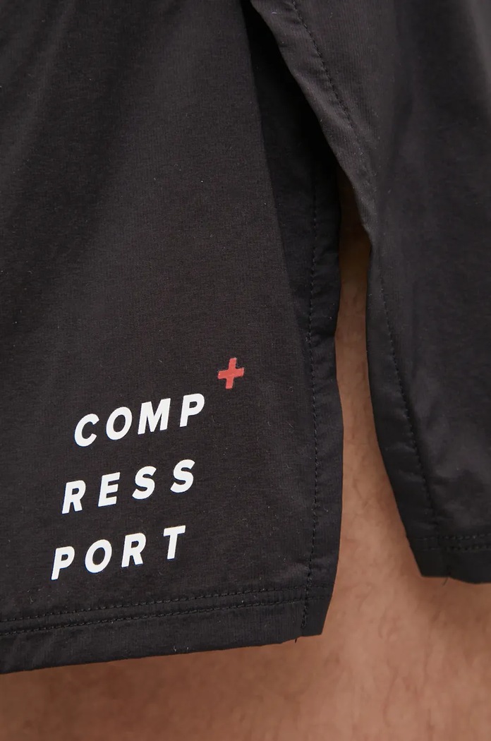 Къс панталон за бягане Compressport Racing Split черен ASHM375
